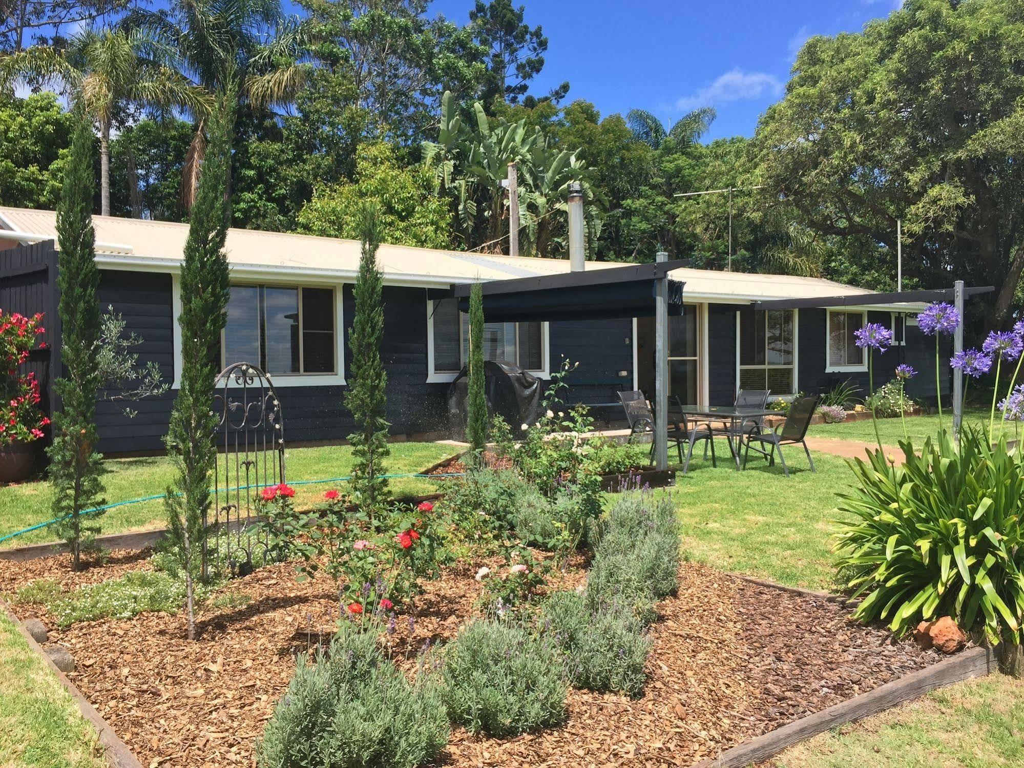 Hillview Cottages Kingaroy Exterior photo